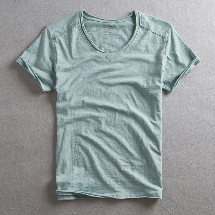 Laden Sie das Bild in Galerie -Viewer, HW Herren V-Ausschnitt Shirt | Hochwertiges Baumwollshirt für warme Tage
