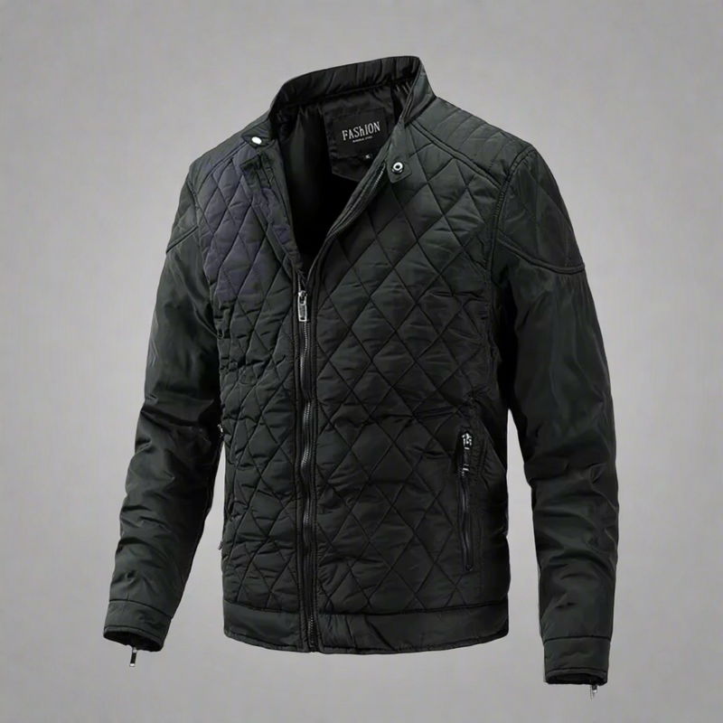 Laden Sie das Bild in Galerie -Viewer, Schwarze gesteppte Herrenjacke mit Reißverschluss, modisches Design, Stehkragen, zwei Seitentaschen, ideal für Herbst und Winter.
