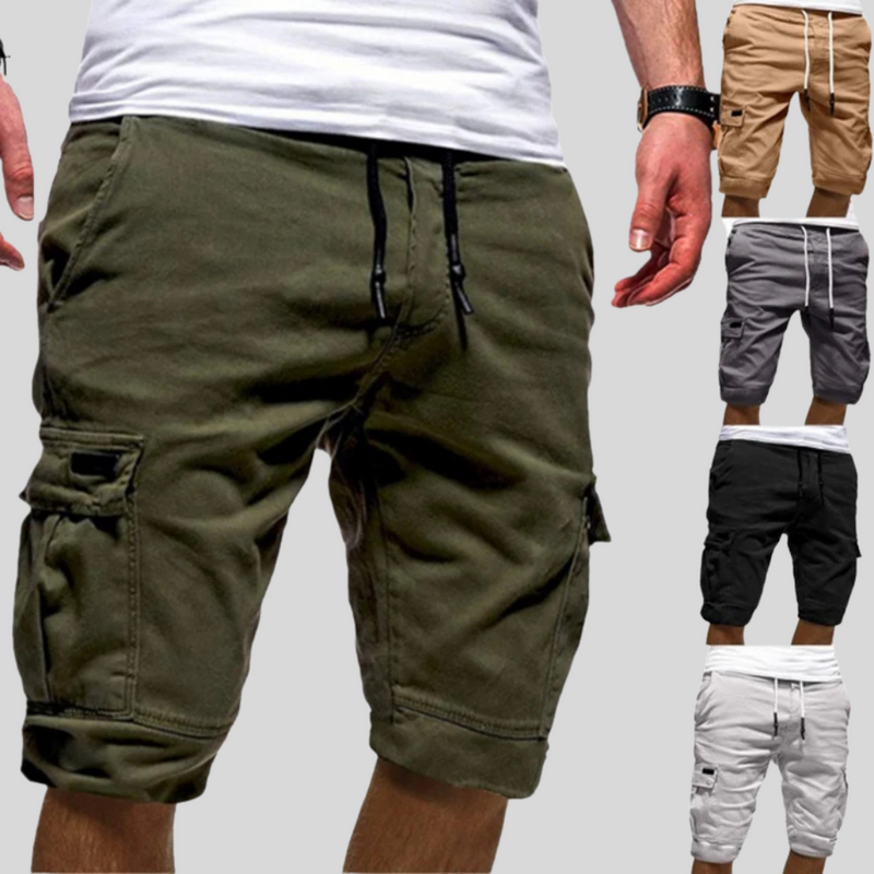 Laden Sie das Bild in Galerie -Viewer, Mann trägt olivgrüne Cargo-Shorts mit Kordelzug, daneben vier weitere Farben: Beige, Grau, Schwarz, Weiß. Bequeme Sommermode für Herren.
