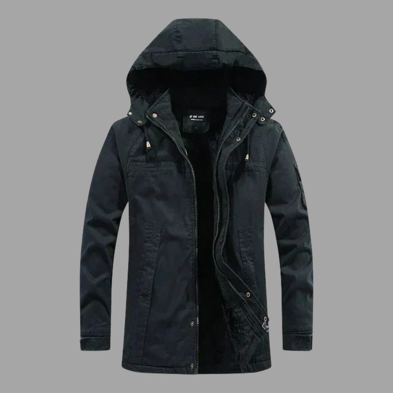 Laden Sie das Bild in Galerie -Viewer, Schwarze Herrenjacke mit Kapuze, Reißverschluss und Taschen, ideal für Herbst und Winter. Modische Outdoor-Bekleidung, wasserabweisend.
