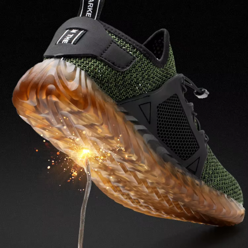 Laden Sie das Bild in Galerie -Viewer, Grüner Sportschuh mit schwarzem Netzdesign und transparenter, strukturierter Sohle, Funken sprühen von der Sohle, dynamische Darstellung.
